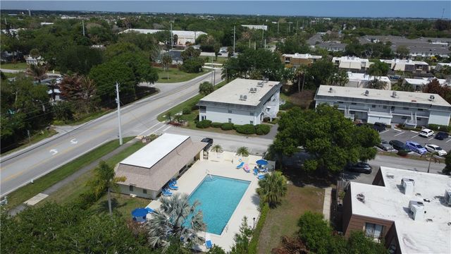 1166 6th Avenue D, Vero Beach, FL 32960