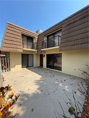 1166 6th Avenue D, Vero Beach, FL 32960