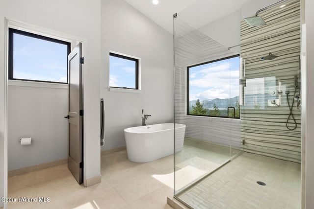 28 Eden View, Sagle, ID 83860
