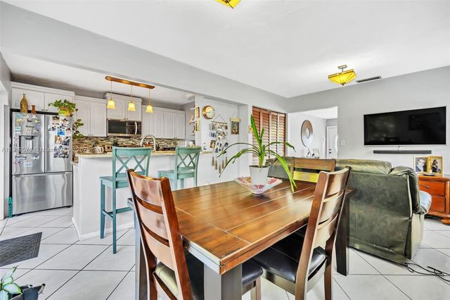 12255 SW 117th Ter, Miami, FL 33186