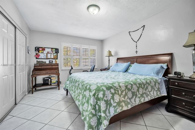 12255 SW 117th Ter, Miami, FL 33186