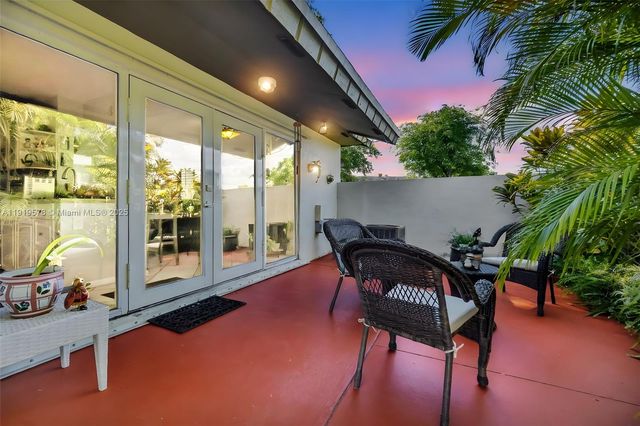 12255 SW 117th Ter, Miami, FL 33186