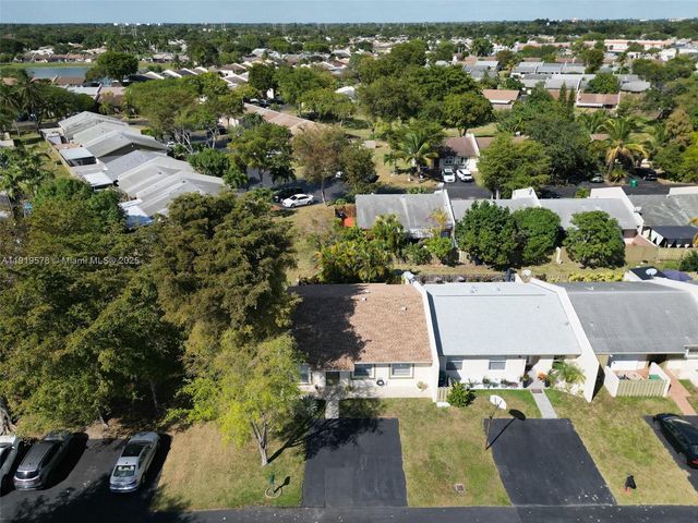 12255 SW 117th Ter, Miami, FL 33186