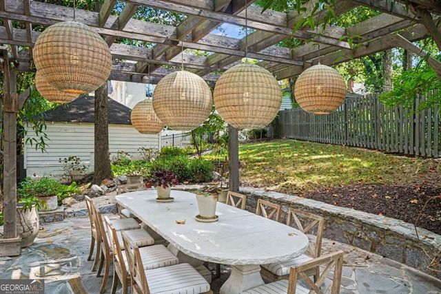 1704 N Rock Springs Road NE, Atlanta, GA 30324