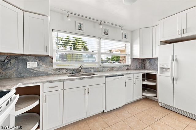 5224 Tower DR, Cape Coral, FL 33904