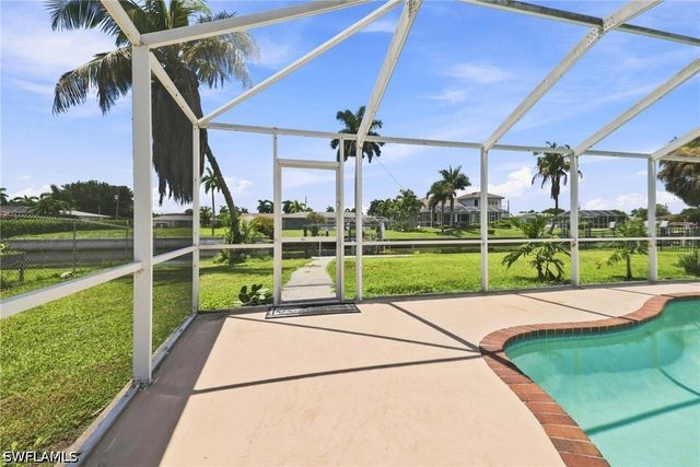 5224 Tower DR, Cape Coral, FL 33904