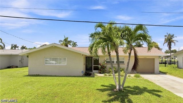 5224 Tower DR, Cape Coral, FL 33904