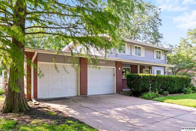 905 Sycamore Drive, Lincoln, NE 68510
