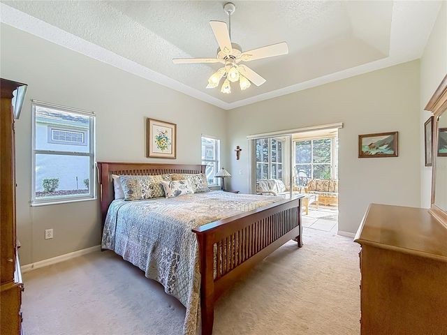 6050 LANDINGS BOULEVARD, Lady Lake, FL 32159