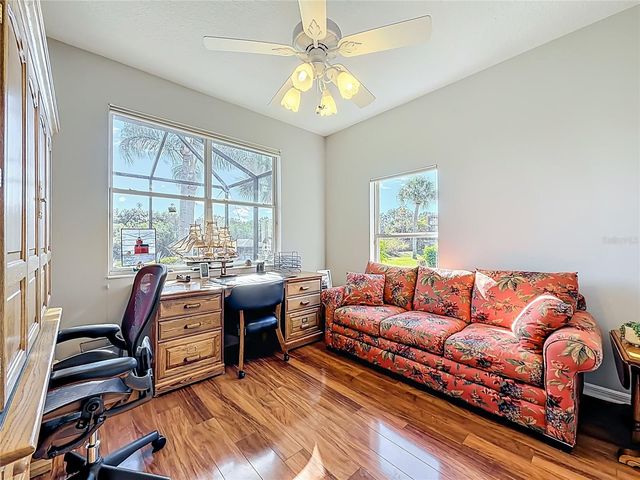 6050 LANDINGS BOULEVARD, Lady Lake, FL 32159