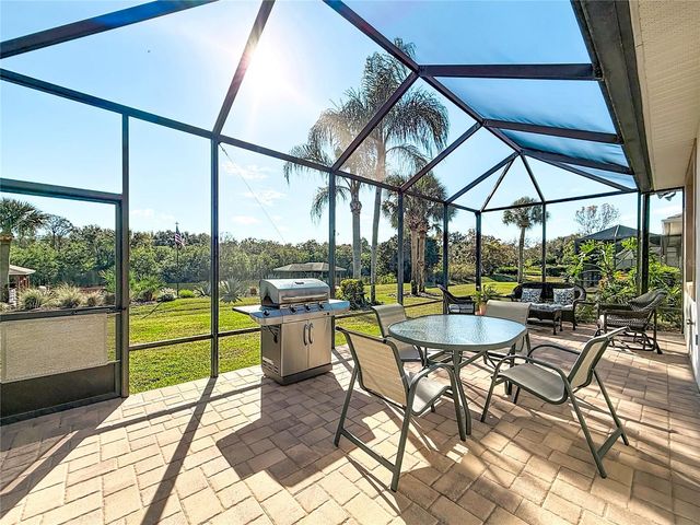 6050 LANDINGS BOULEVARD, Lady Lake, FL 32159