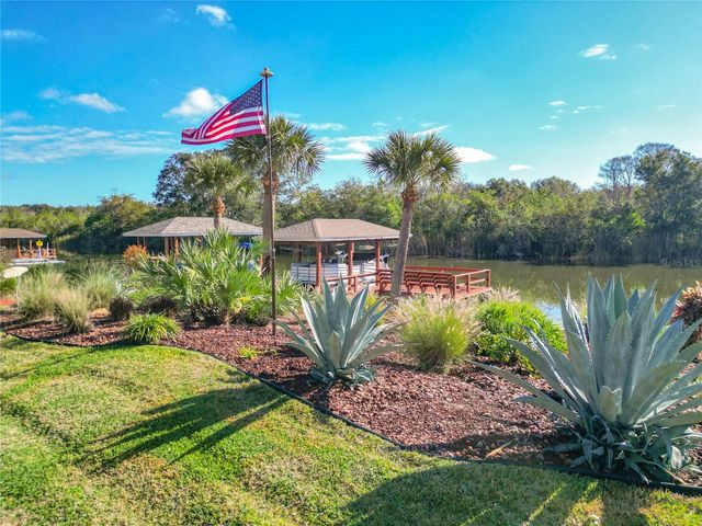 6050 LANDINGS BOULEVARD, Lady Lake, FL 32159