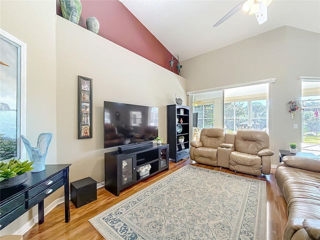 6050 LANDINGS BOULEVARD, Lady Lake, FL 32159