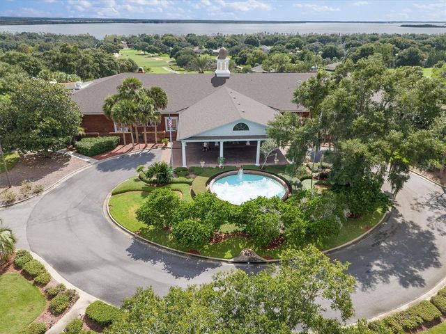 6050 LANDINGS BOULEVARD, Lady Lake, FL 32159