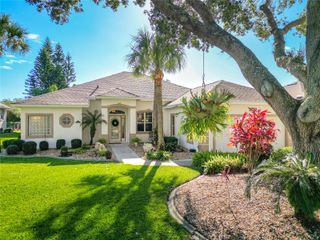 6050 LANDINGS BOULEVARD, Lady Lake, FL 32159