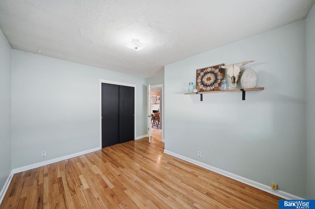 2645 S 55th Street, Lincoln, NE 68506