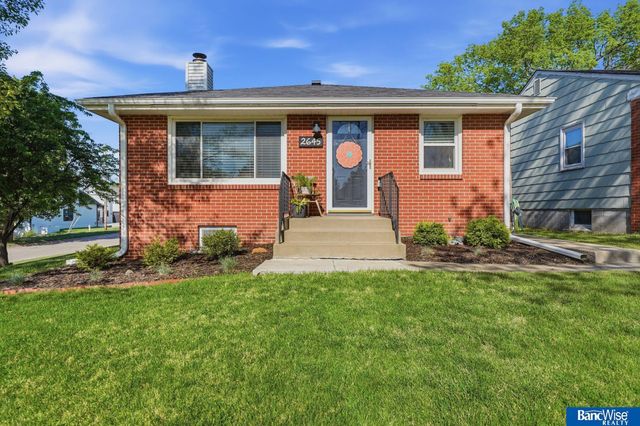 2645 S 55th Street, Lincoln, NE 68506