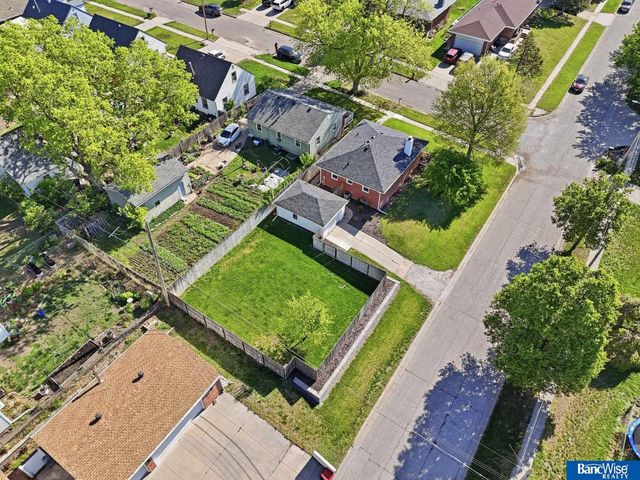 2645 S 55th Street, Lincoln, NE 68506