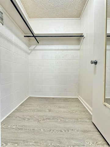 736 Puu Hina Place, Pearl City, HI 96782