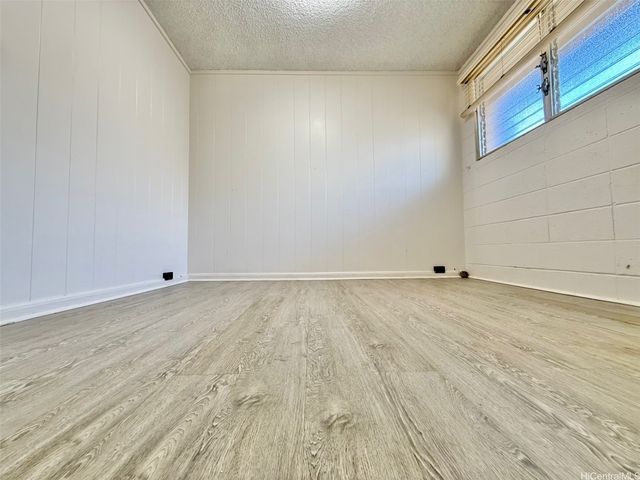 736 Puu Hina Place, Pearl City, HI 96782