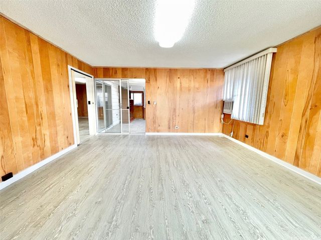 736 Puu Hina Place, Pearl City, HI 96782