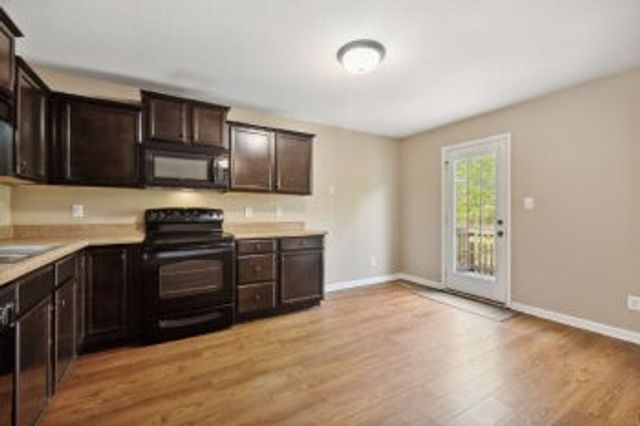 1723 Thistlewood Dr Apt A, Clarksville, TN 37042