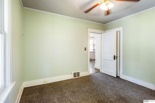4859 Burt Street, Omaha, NE 68132