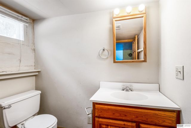 4859 Burt Street, Omaha, NE 68132