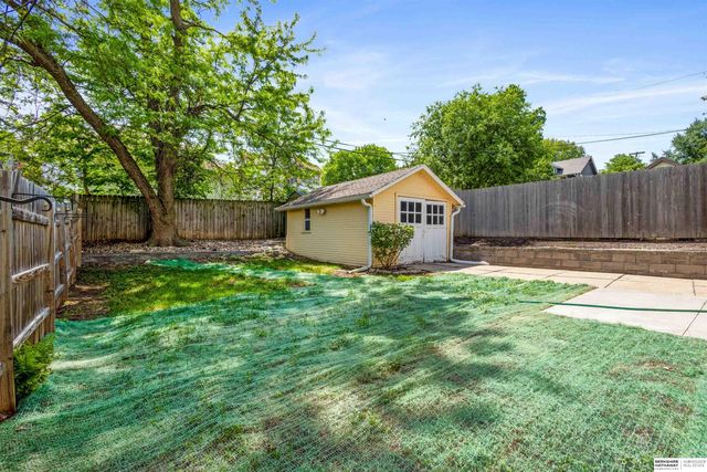 4859 Burt Street, Omaha, NE 68132
