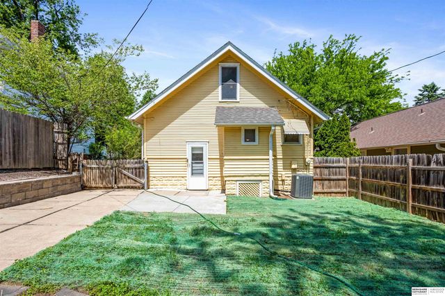 4859 Burt Street, Omaha, NE 68132