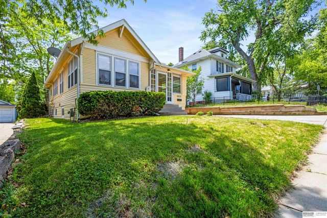 4859 Burt Street, Omaha, NE 68132
