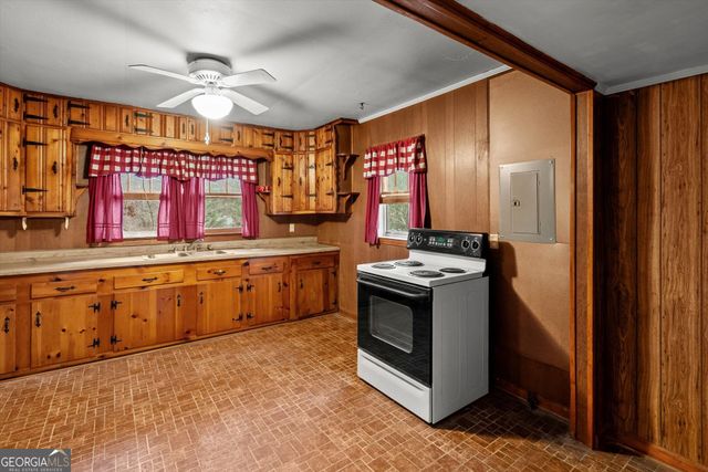 101 3rd Avenue, Buchanan, GA 30113