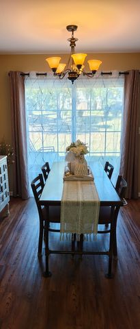 2320 Foxmoor Lane, Aurora, IL 60502