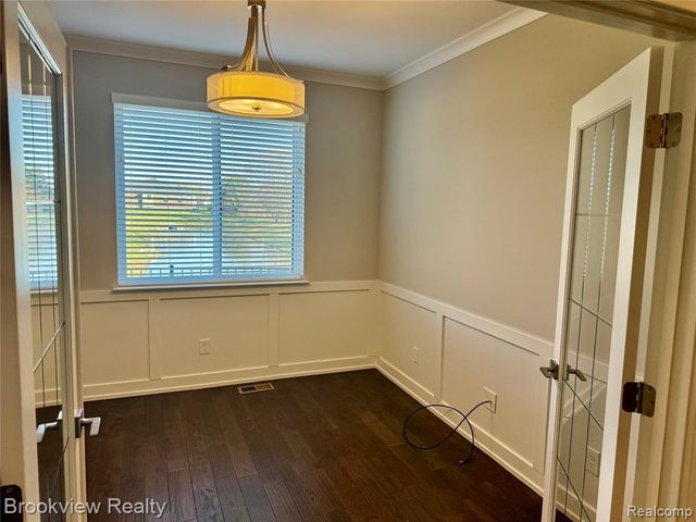 55144 St Paul Drive, Macomb, MI 48042