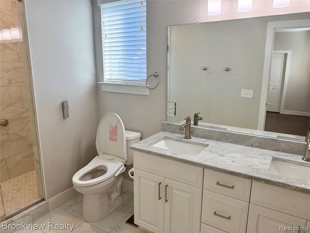 55144 St Paul Drive, Macomb, MI 48042