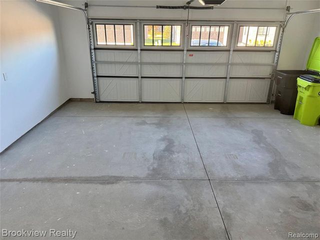 55144 St Paul Drive, Macomb, MI 48042