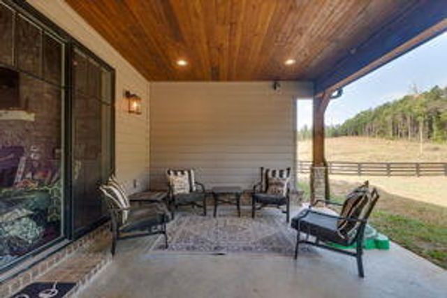 521 Horns Creek Road, Old Fort, TN 37362