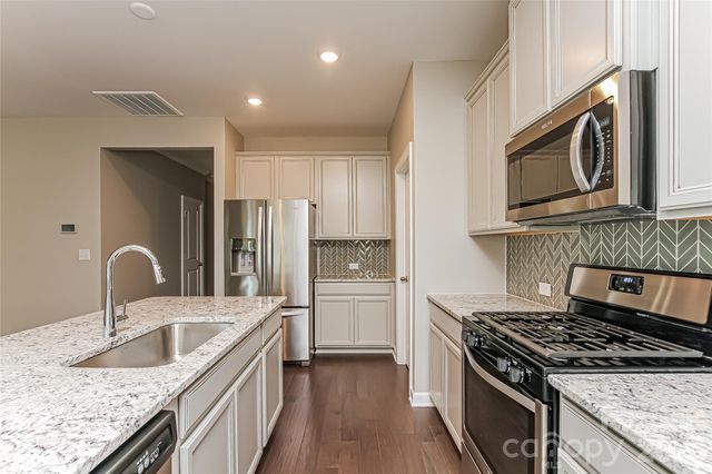 1843 Lotus Lane, Denver, NC 28037