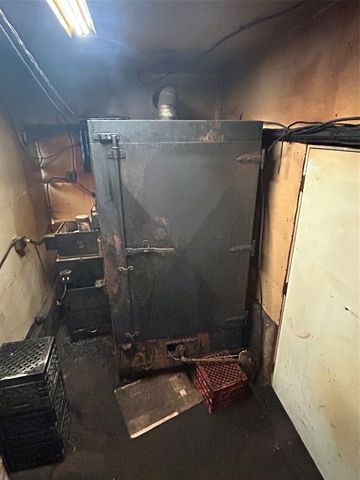 13087 MAIN Street, Titusville, PA 16354