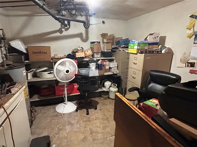 13087 MAIN Street, Titusville, PA 16354