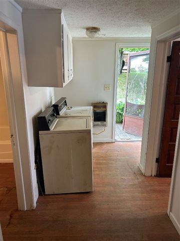 13087 MAIN Street, Titusville, PA 16354