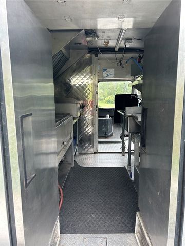 13087 MAIN Street, Titusville, PA 16354