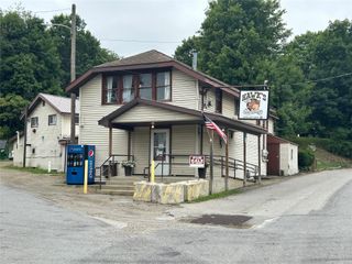 13087 MAIN Street, Titusville, PA 16354