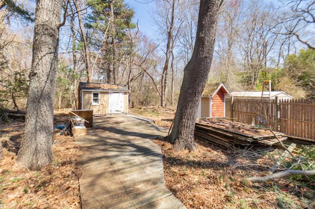 147 Lakeview Drive, Patchogue, NY 11772