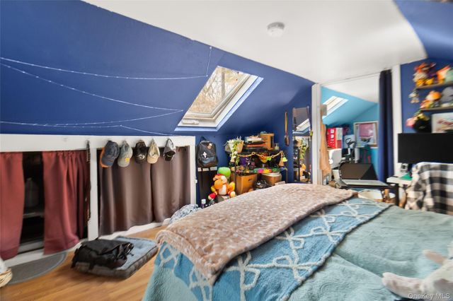 147 Lakeview Drive, Patchogue, NY 11772