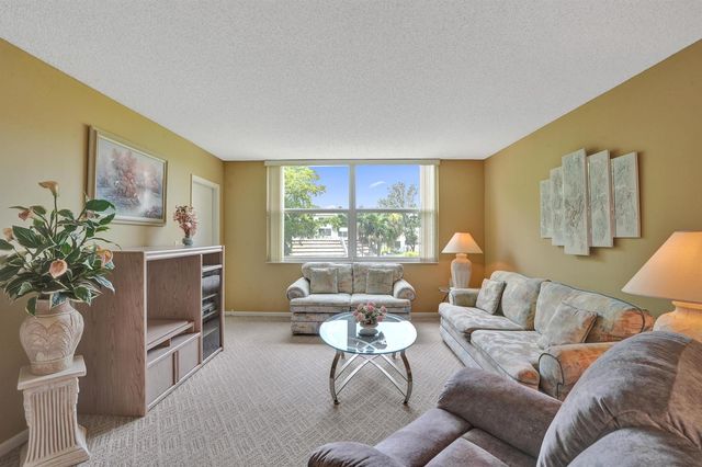6850 Royal Palm Boulevard 202G, Margate, FL 33063