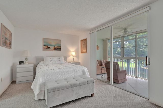 6850 Royal Palm Boulevard 202G, Margate, FL 33063