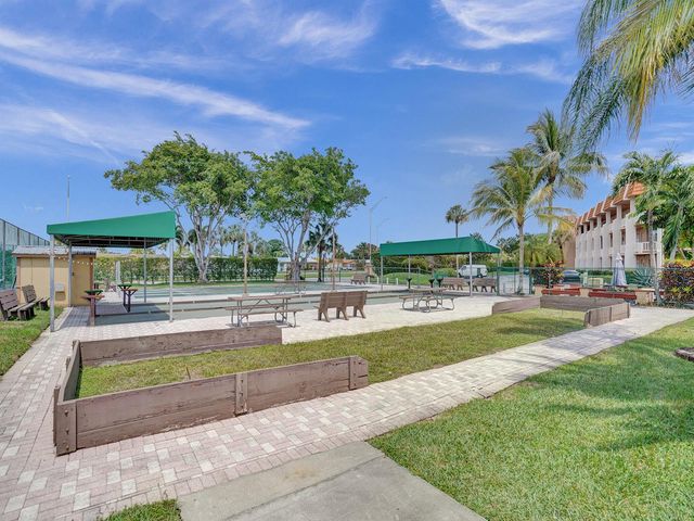 6850 Royal Palm Boulevard 202G, Margate, FL 33063