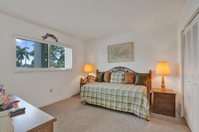 6850 Royal Palm Boulevard 202G, Margate, FL 33063