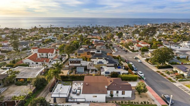 4461 Adair St., San Diego, CA 92107